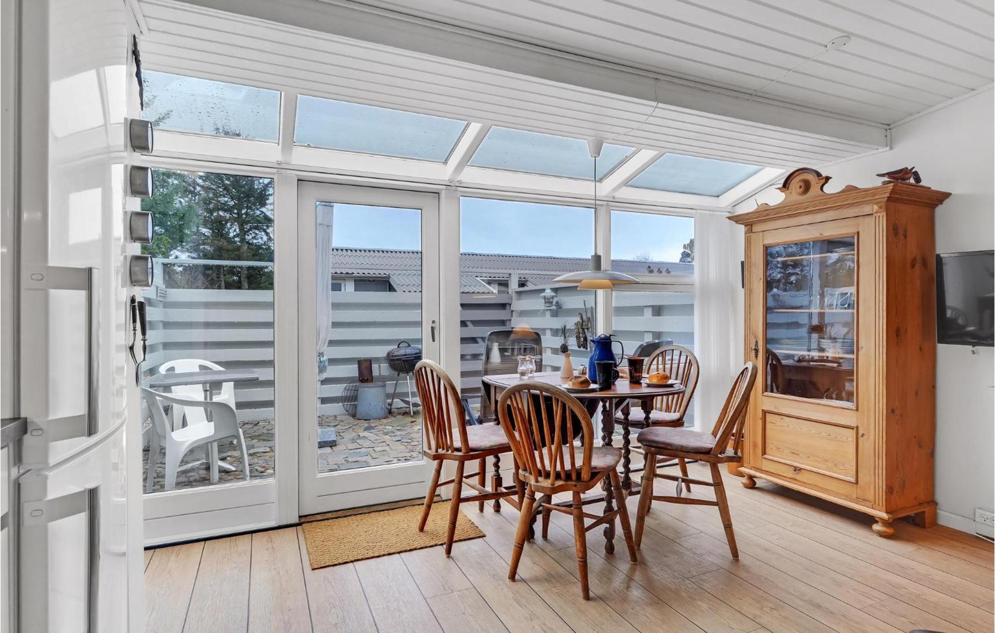 Pet Friendly Home In Vejers Strand With Kitchen 외부 사진